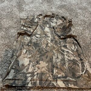 Hollister size men’s small Camouflage Short Sleeve Shirt